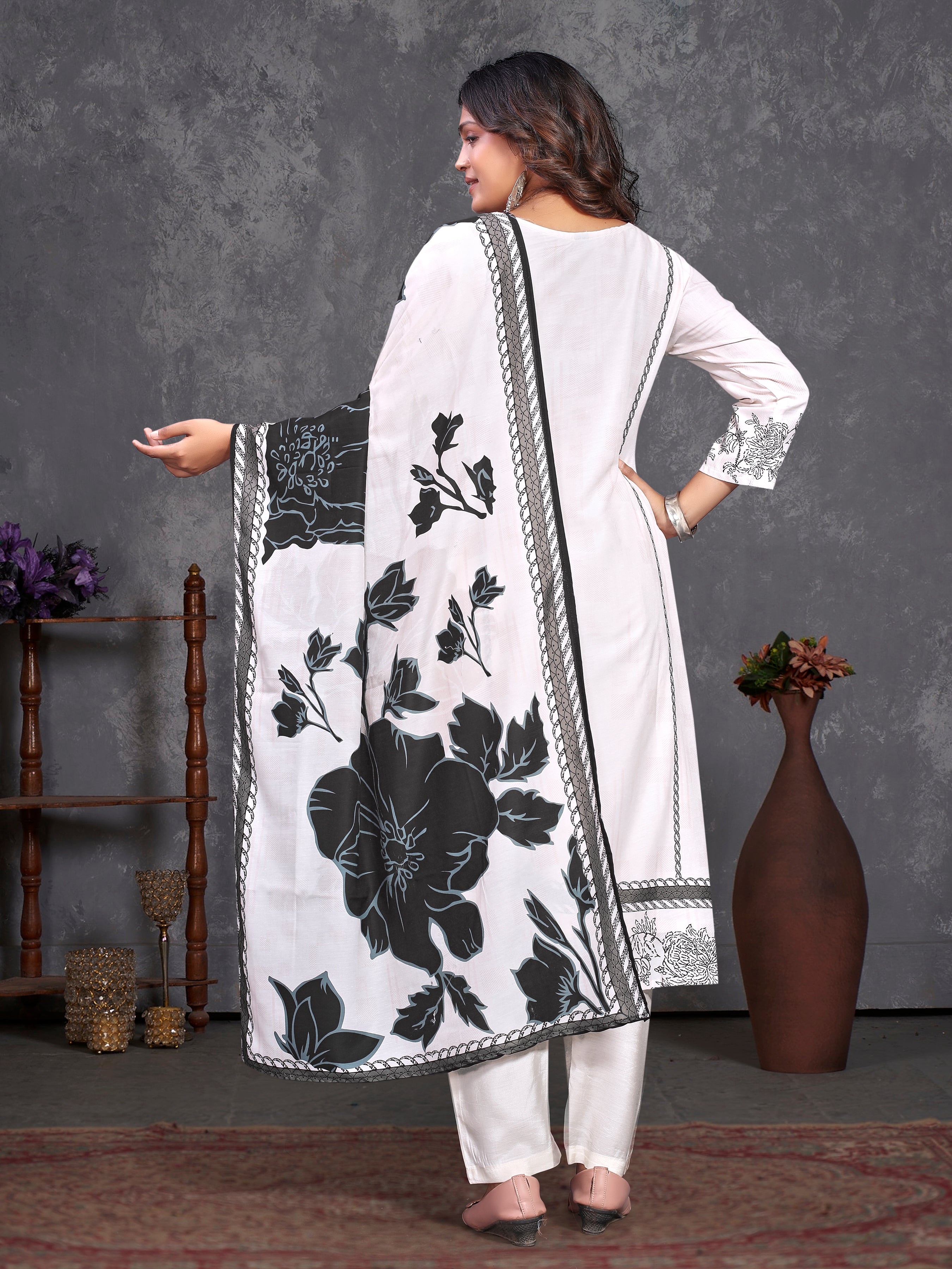 White Pure Masleen Three Pcs Suit With Masleen Dupatta