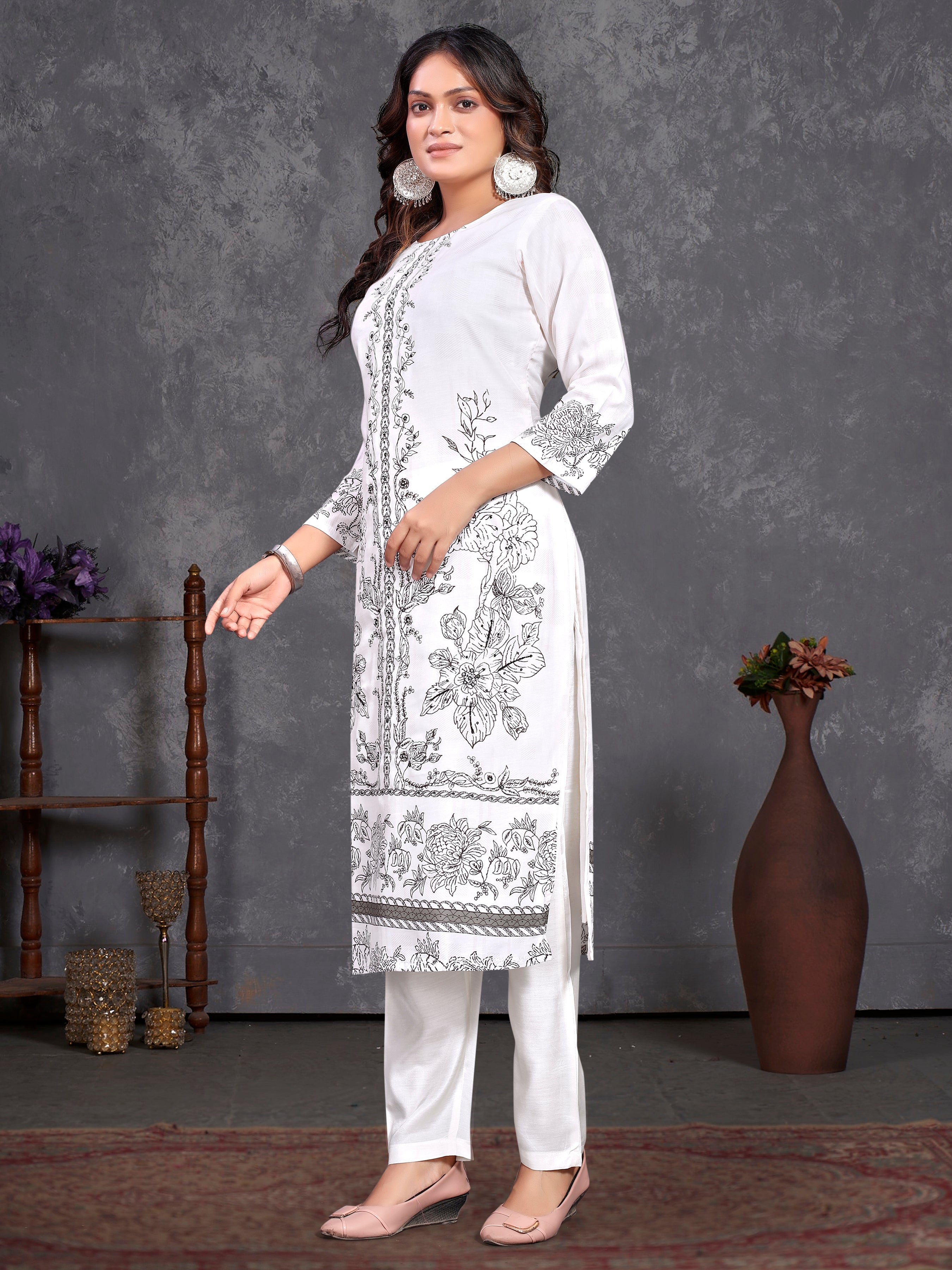 White Pure Masleen Three Pcs Suit With Masleen Dupatta