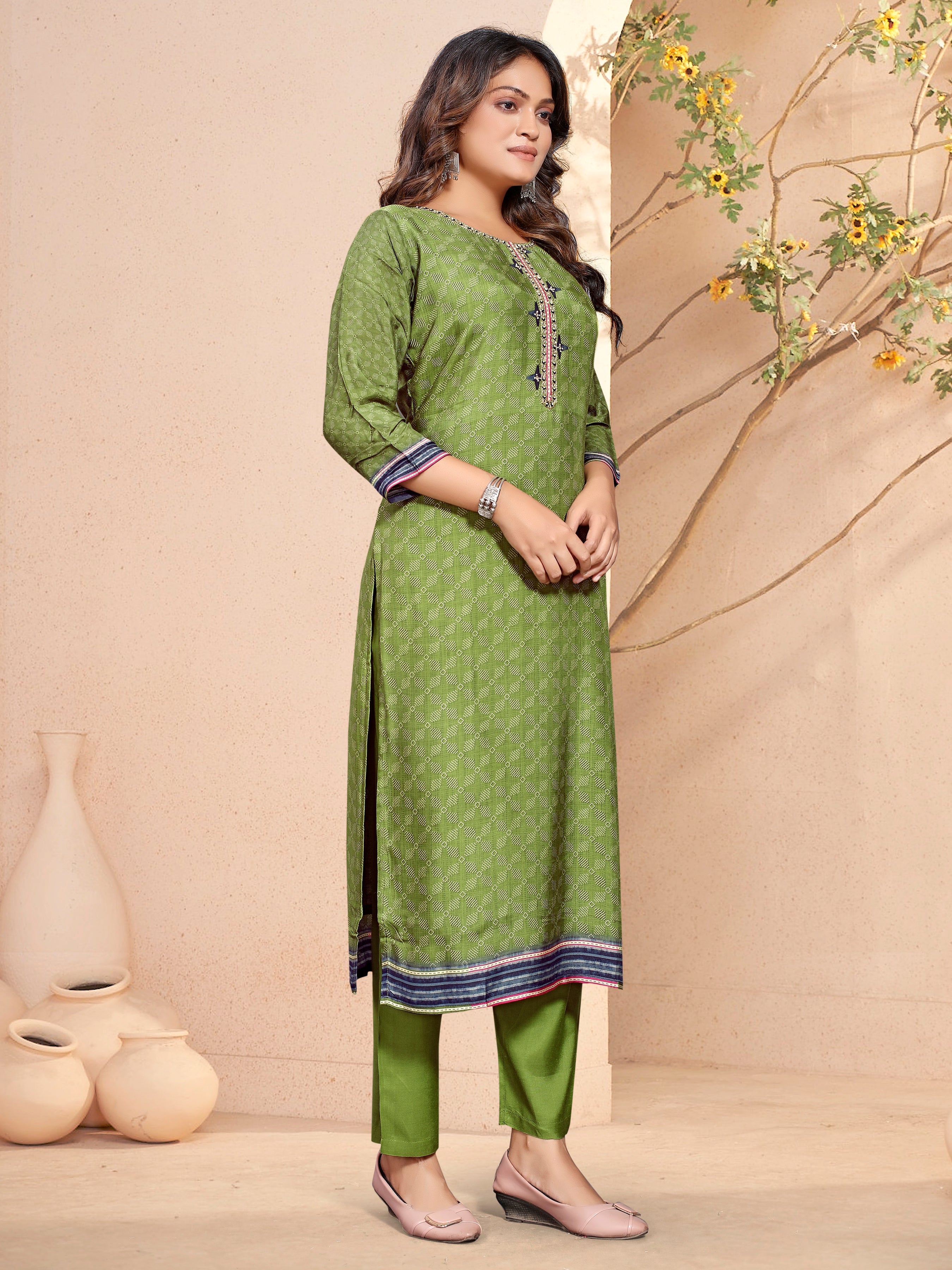 Green Pure Masleen Three Pcs Suit With Masleen Dupatta