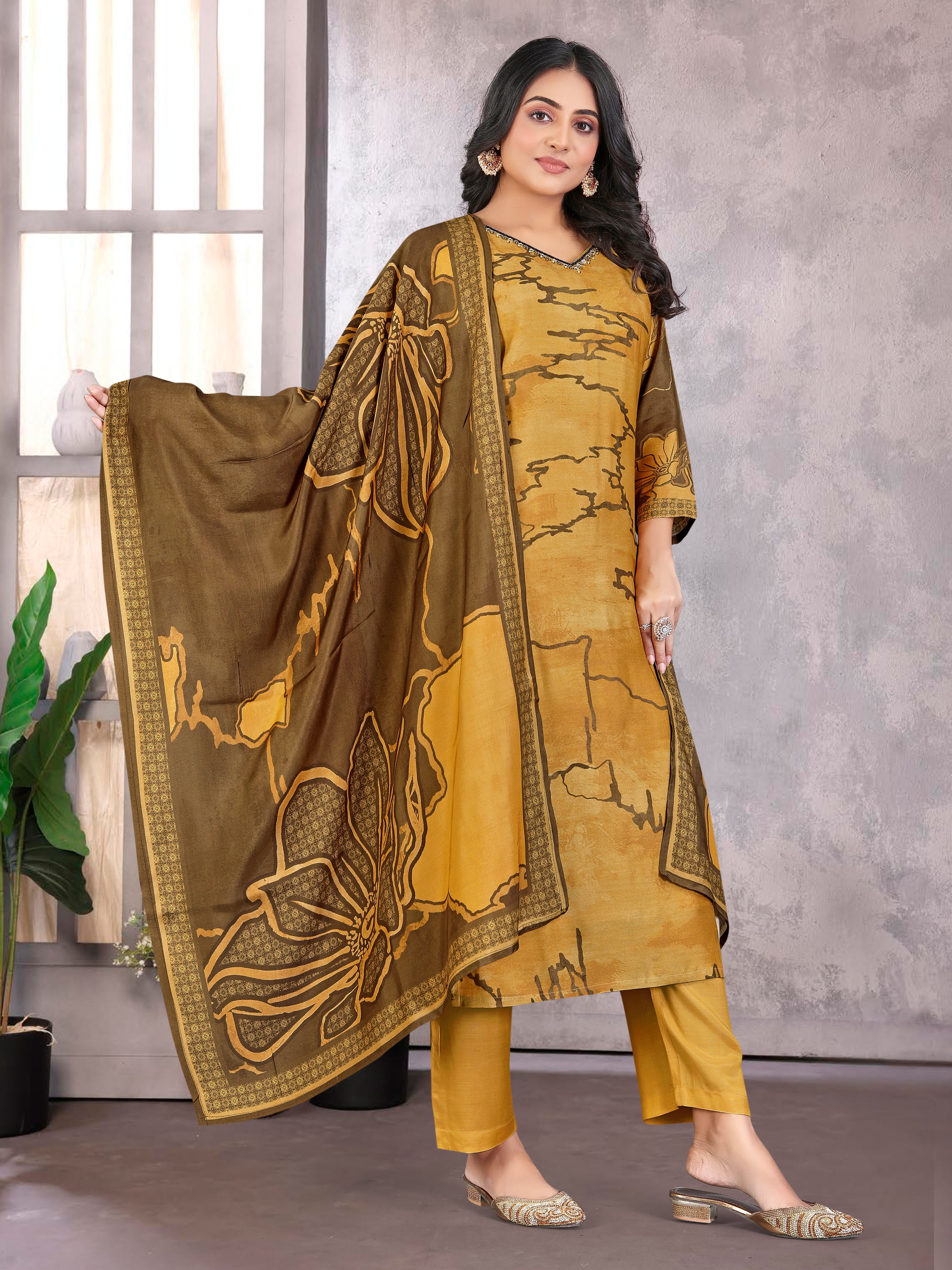 Yellowpure Masleen 3  Pcs Suit