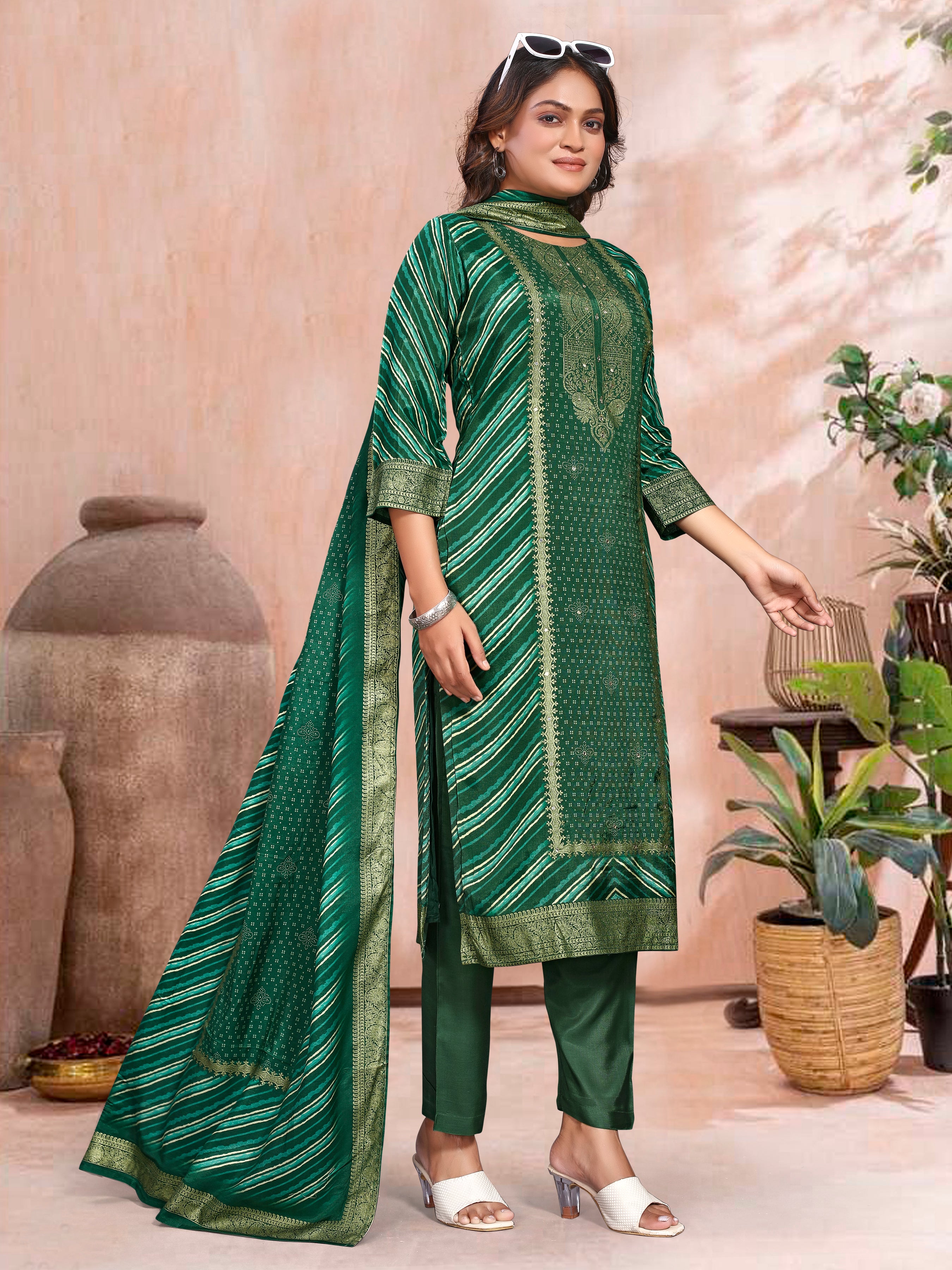 Green Pure Masleen With Jackard Foil Three Pcs Suit With Masleen Dupatta