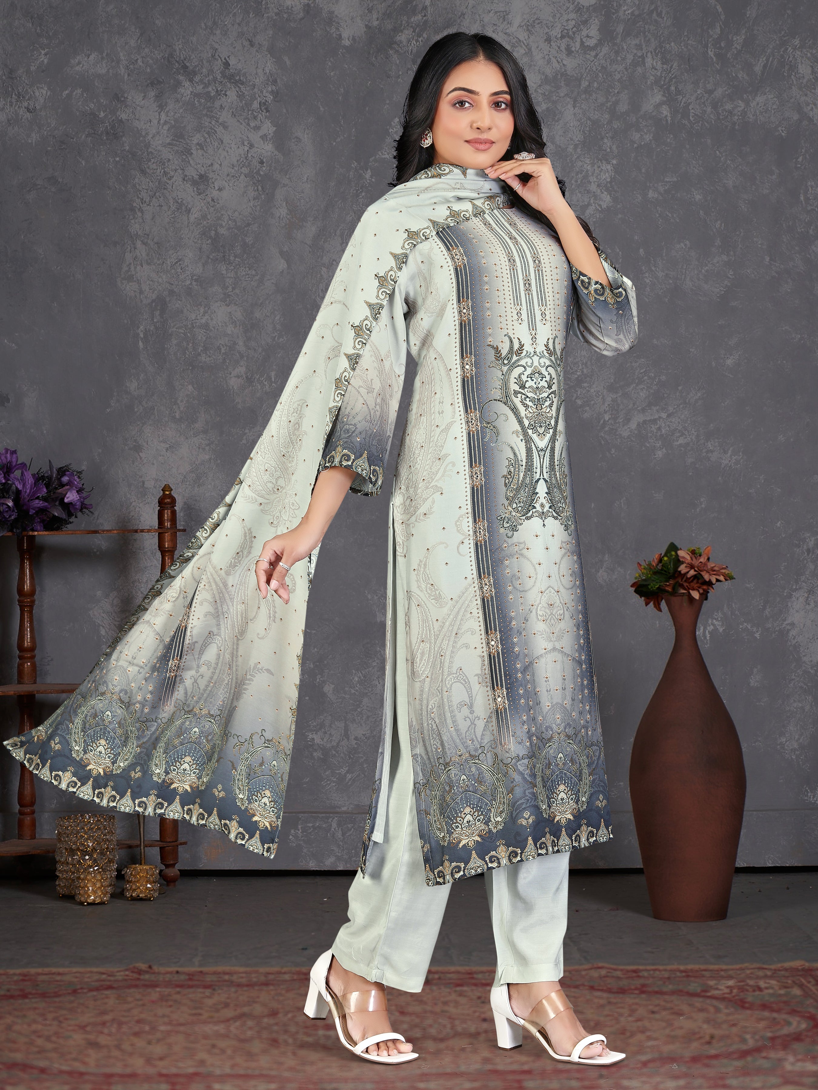 Grey Pure Masleen 3 Pcs Suit With Masleen Dupatta