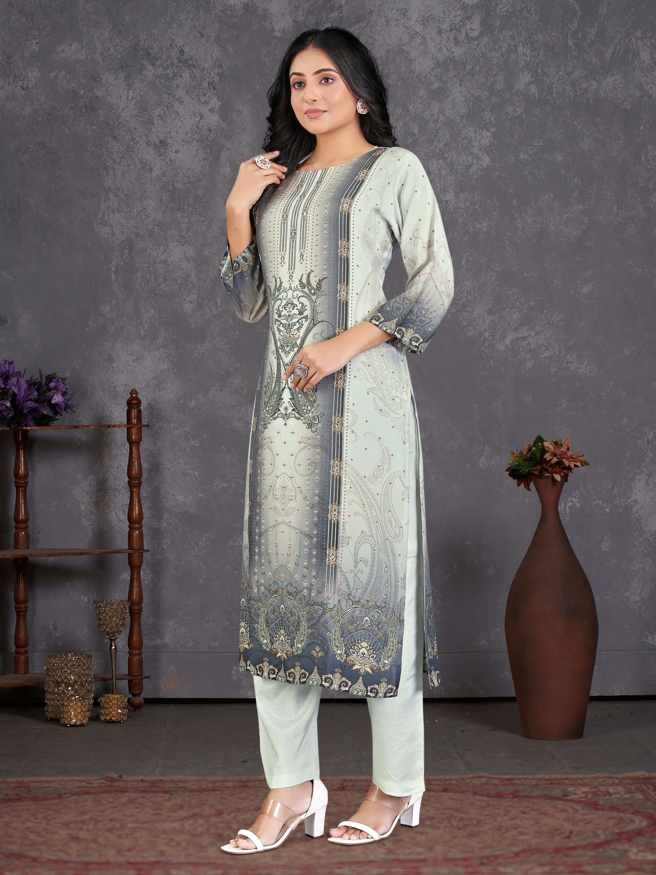 Grey Pure Masleen 3 Pcs Suit With Masleen Dupatta
