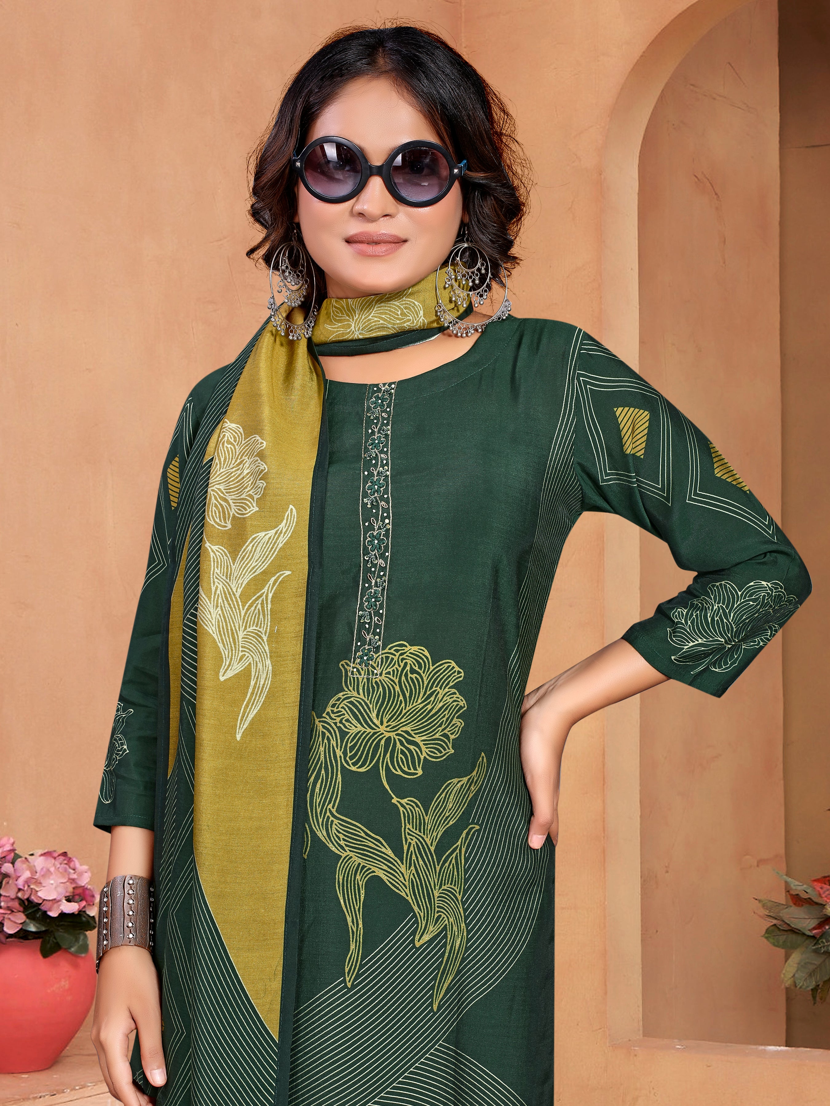 Green Roman Silk Three Pcs Suit With Roman Dupatta