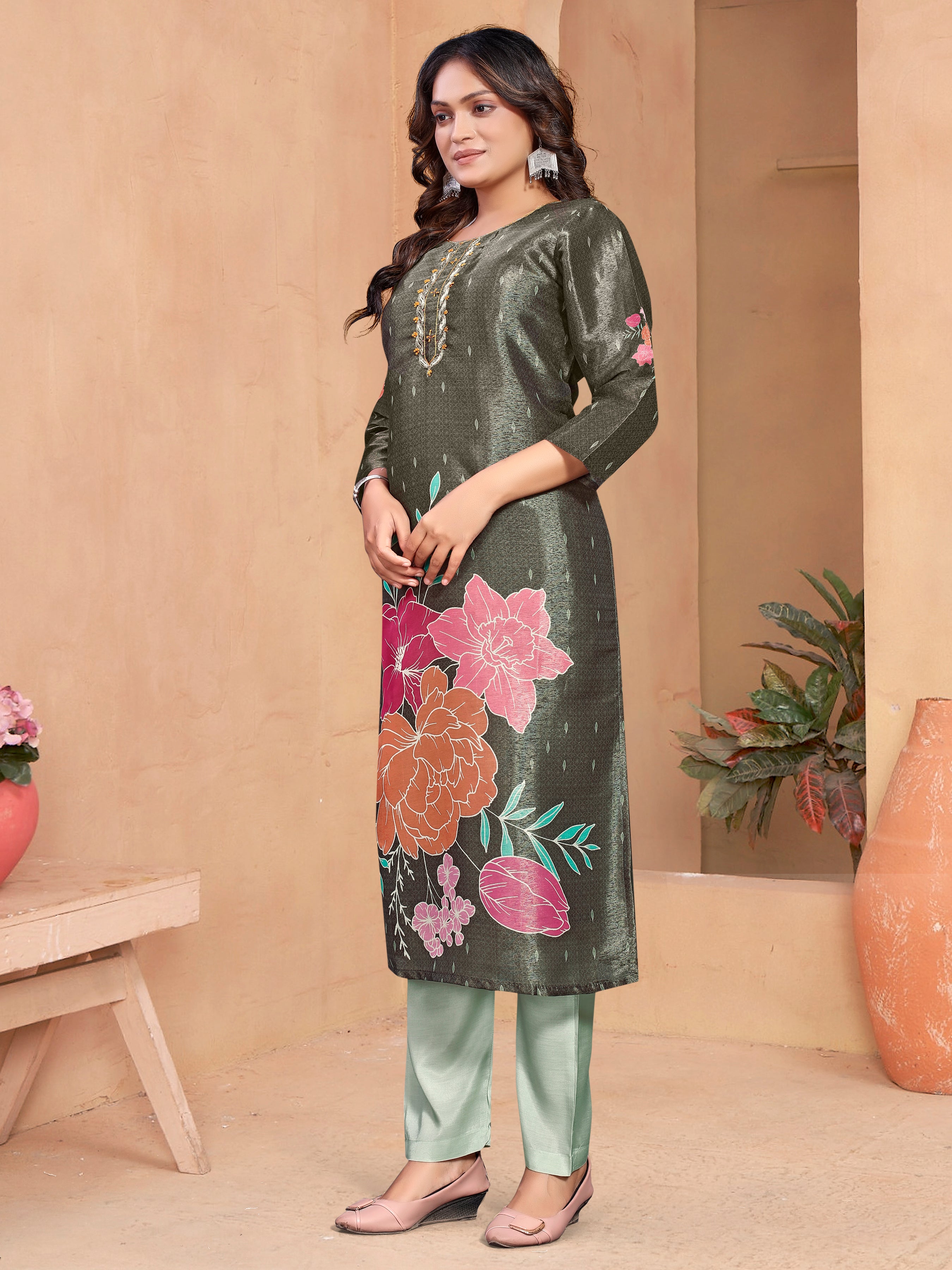 Brown Pv Shimmer Three Pcs Suit With Shimmer Dupatta