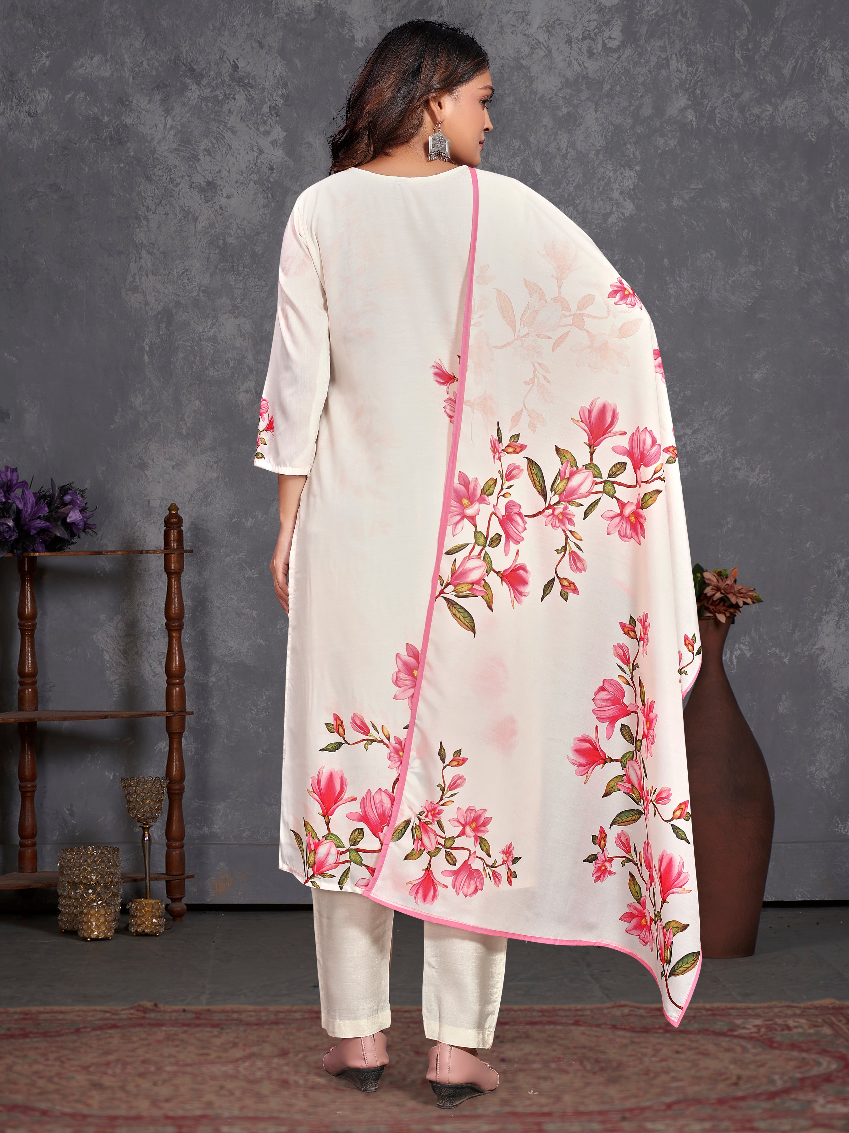 White Pv Masleen Three Pcs Suit With Masleen Dupatta