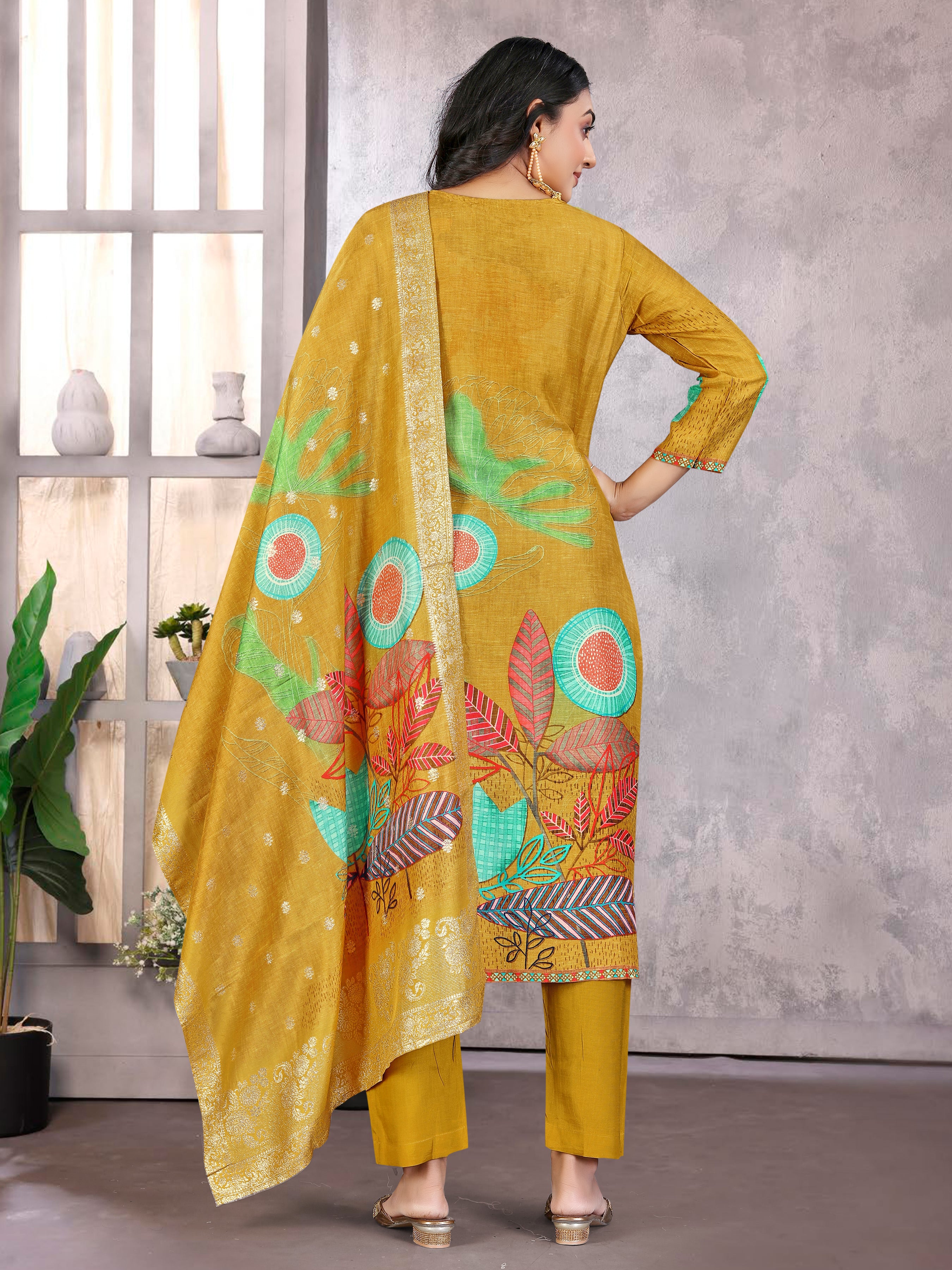 Yellowdola Jackard 3  Pcs Suit