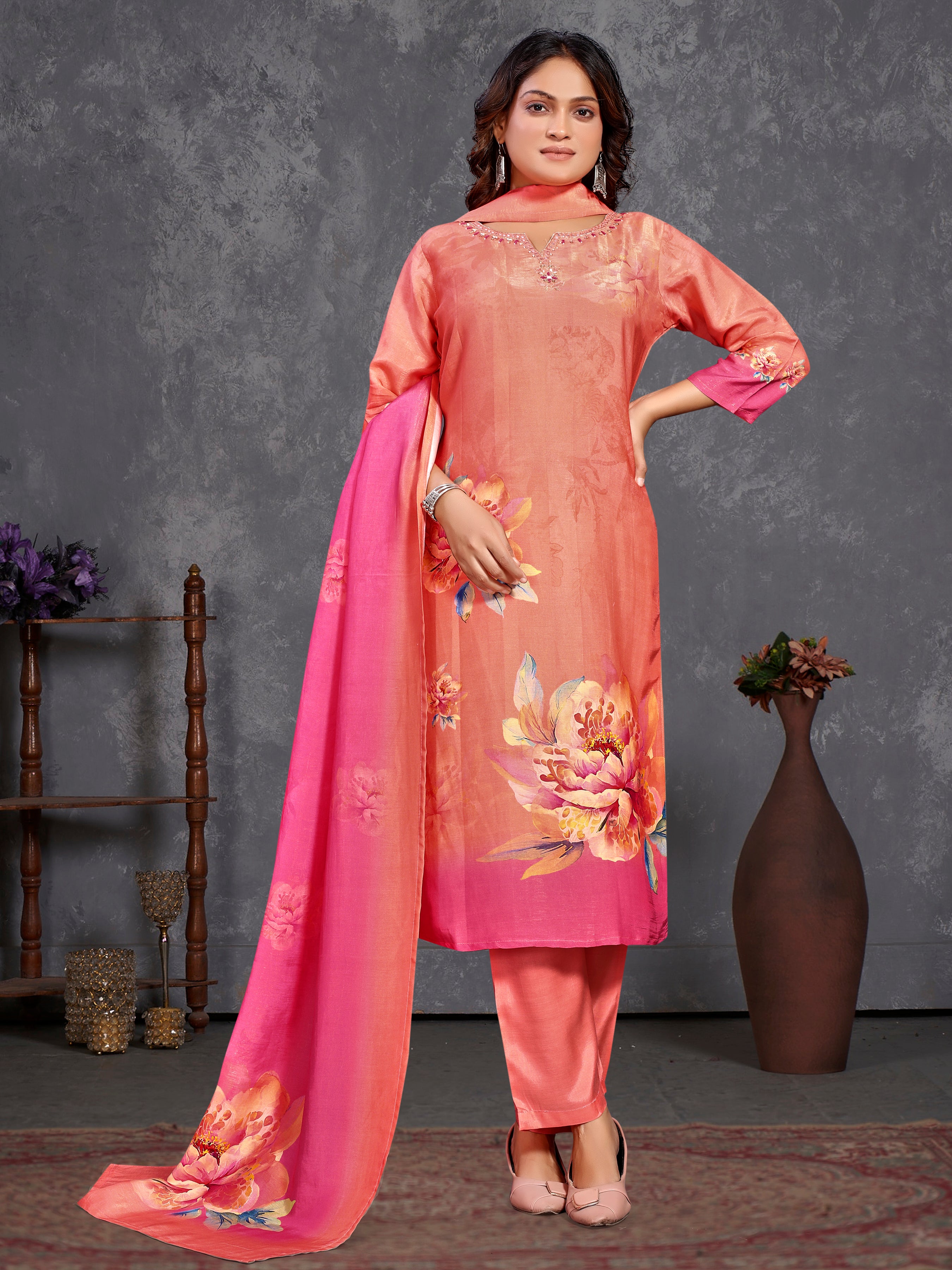 Pink Gucci Silk Three Pcs Suit With Gucci Silk Dupatta