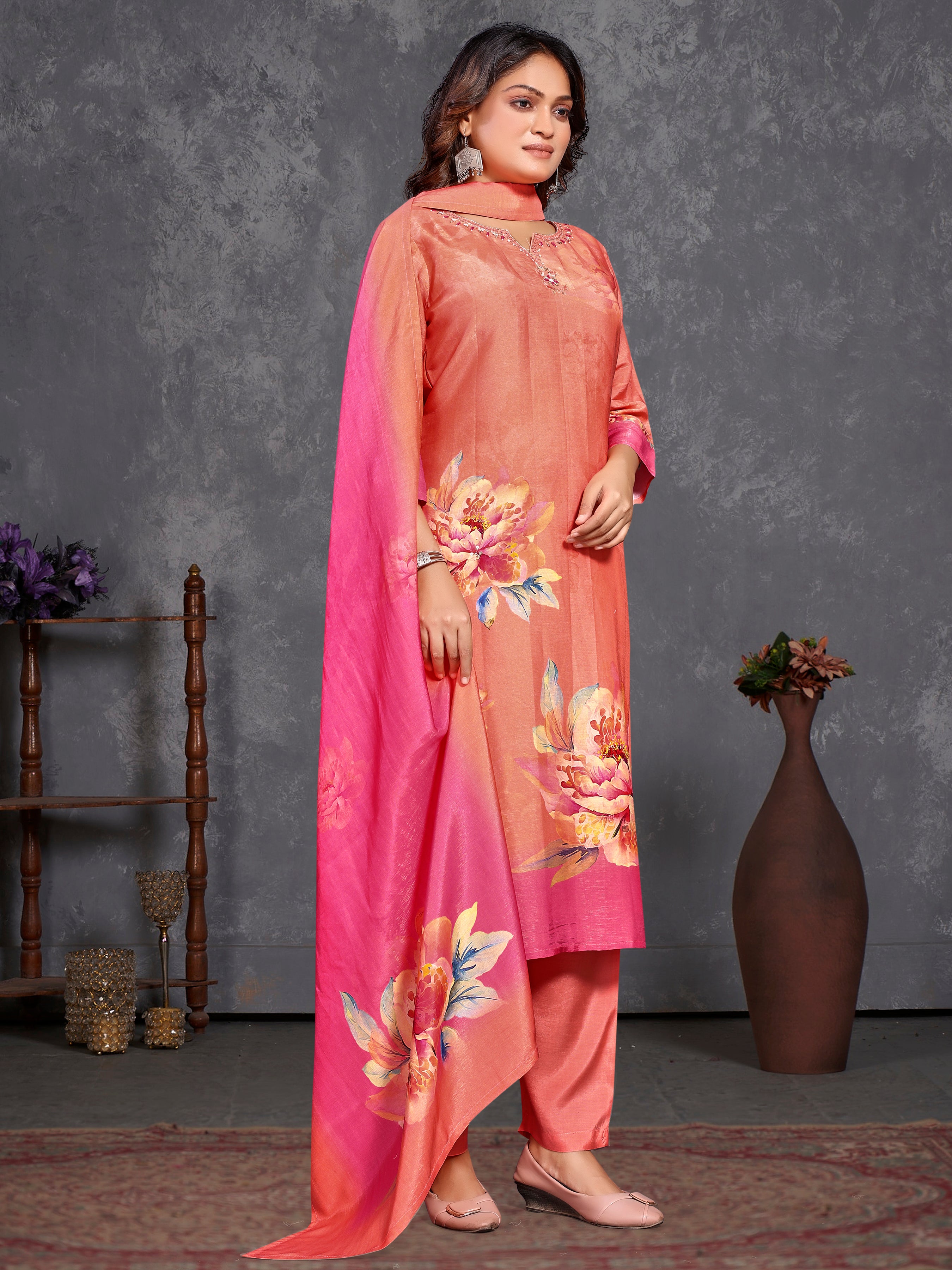 Pink Gucci Silk Three Pcs Suit With Gucci Silk Dupatta
