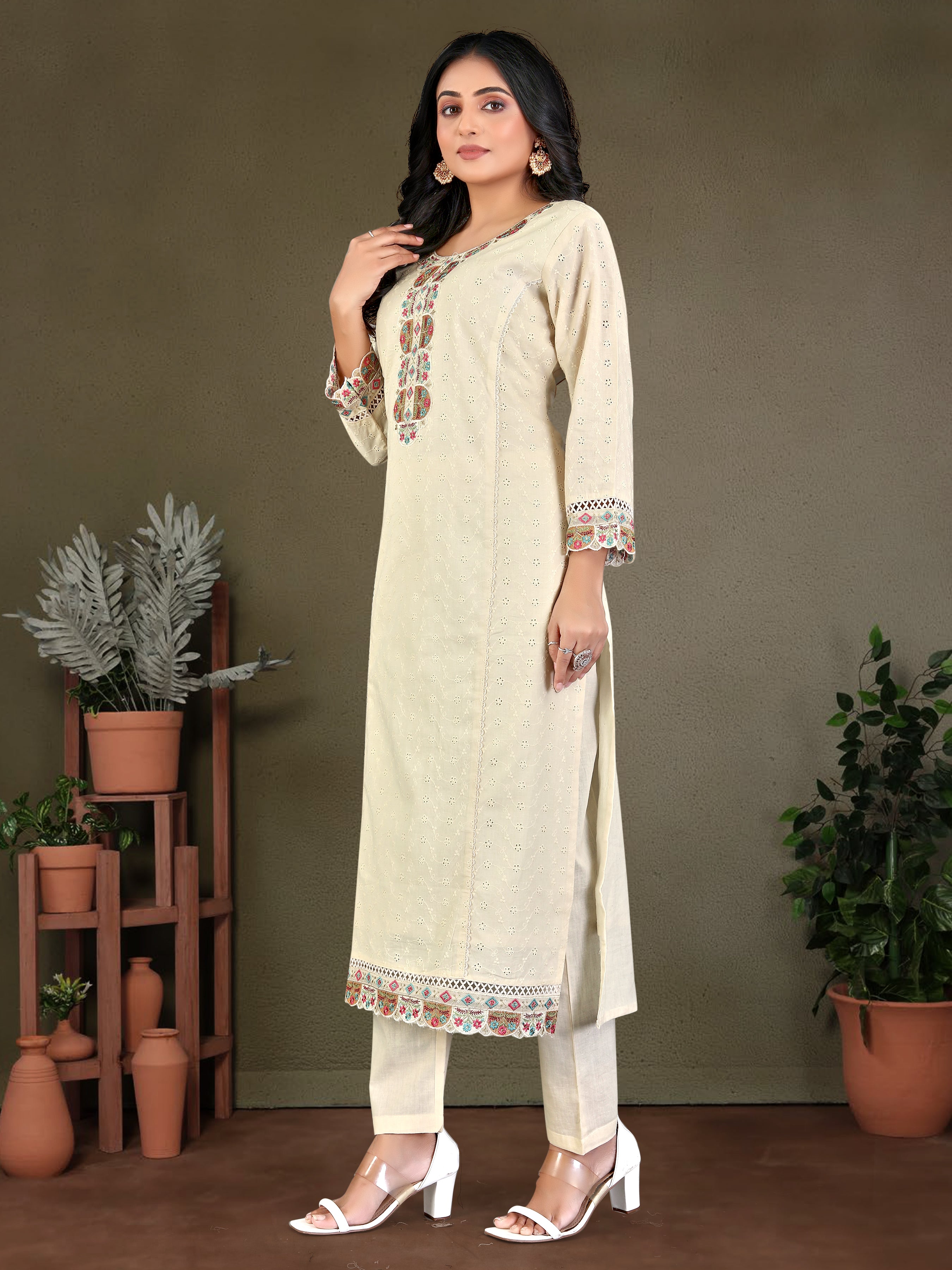 Cream Pure Cotton Siplhi 3 Pcs Suit