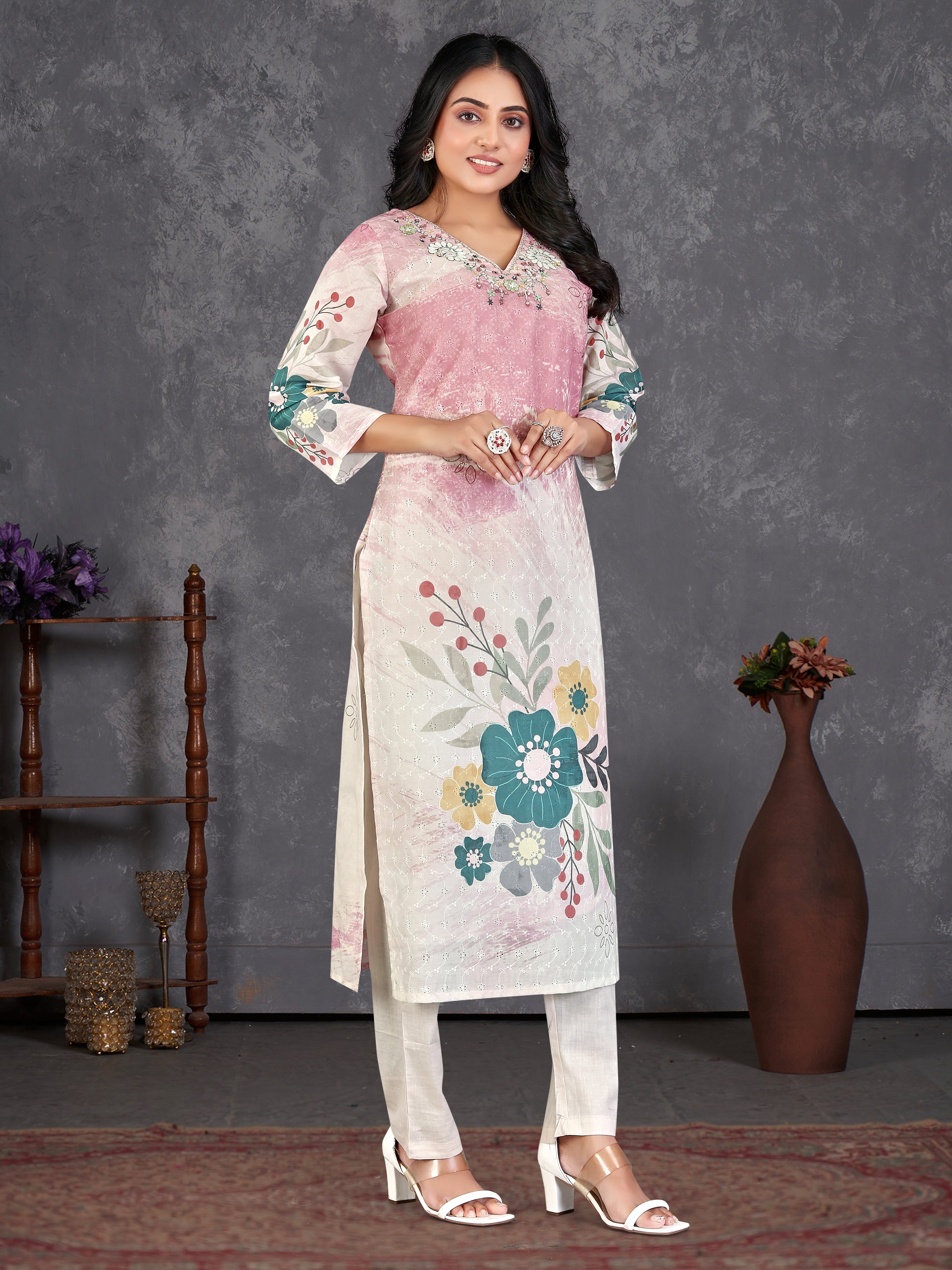 Pink Pure Cotton Siplhi 3 Pcs Suit