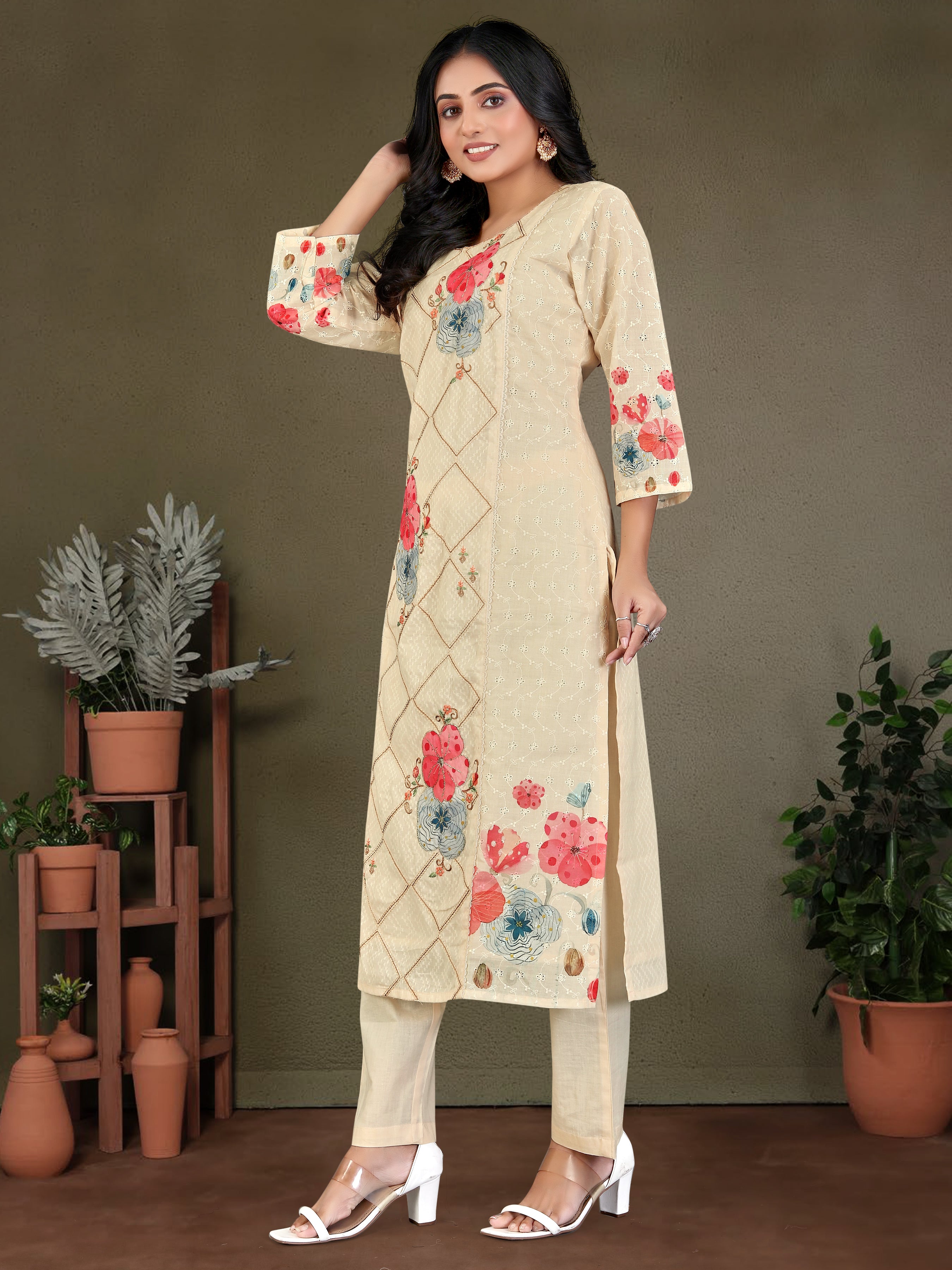 Cream Pure Cotton Siplhi 3  Pcs Suit