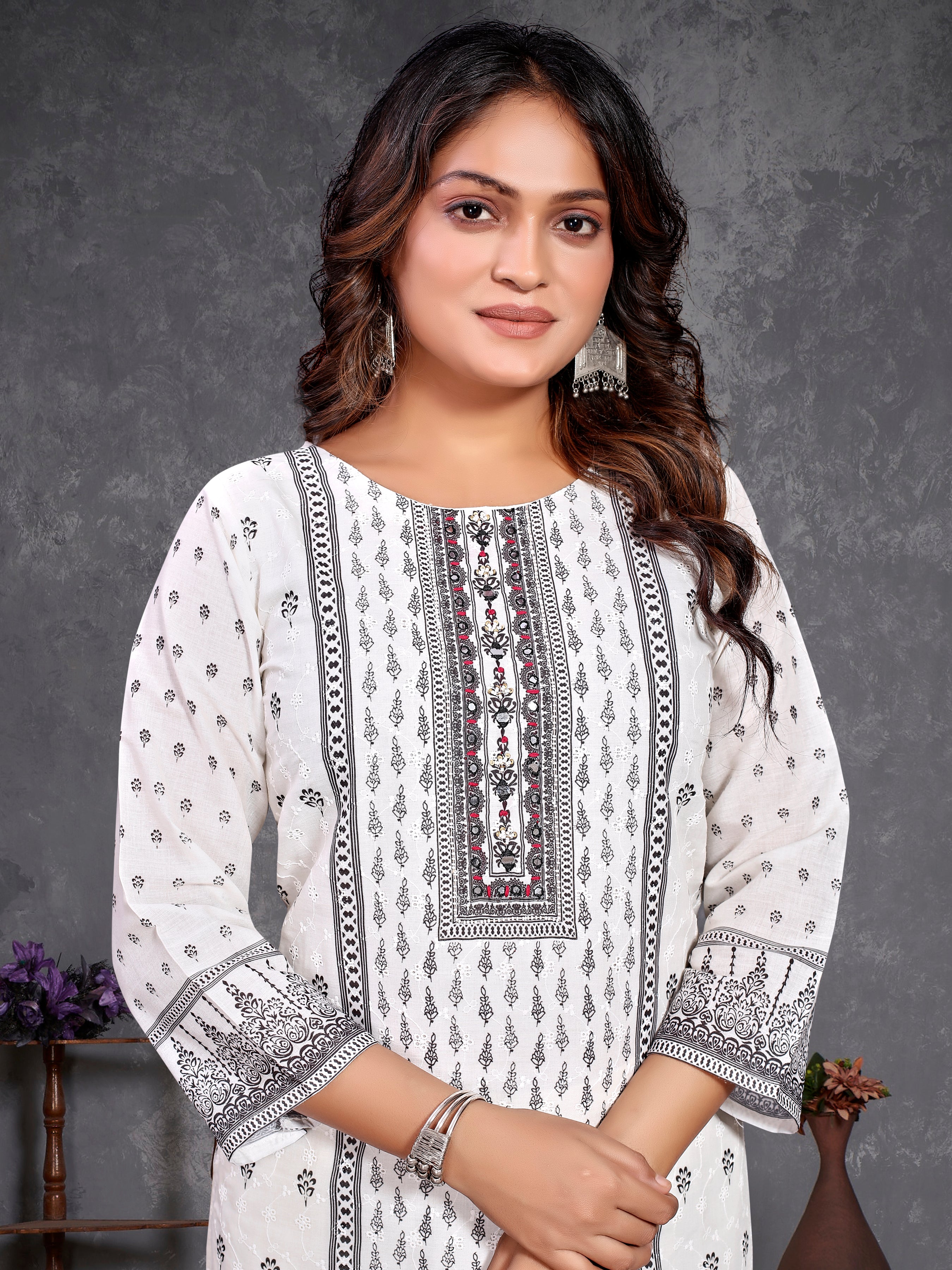 White Pure Cotton Siplhi Three Pcs Suit With Pure Mal Dupatta