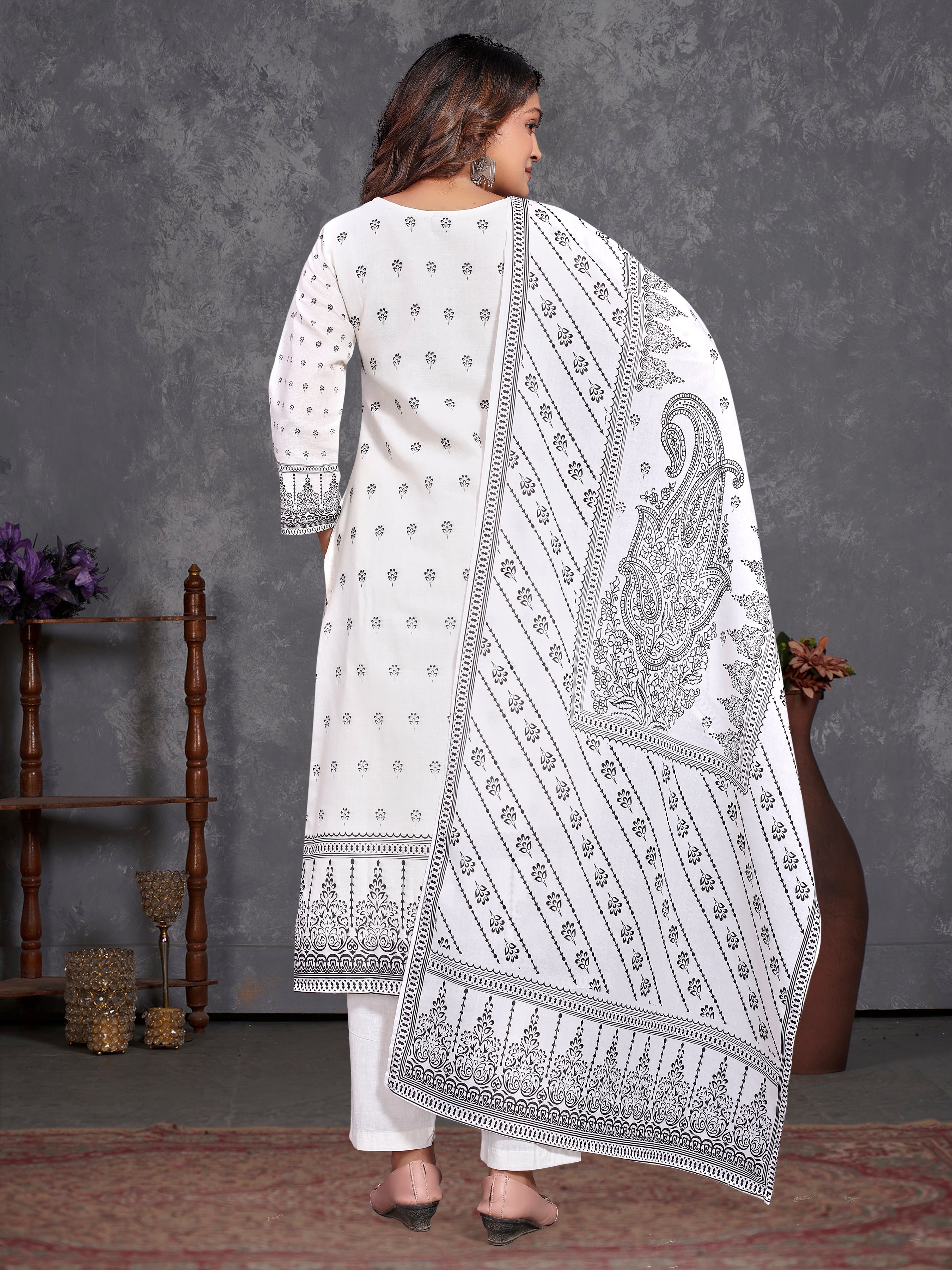 White Pure Cotton Siplhi Three Pcs Suit With Pure Mal Dupatta