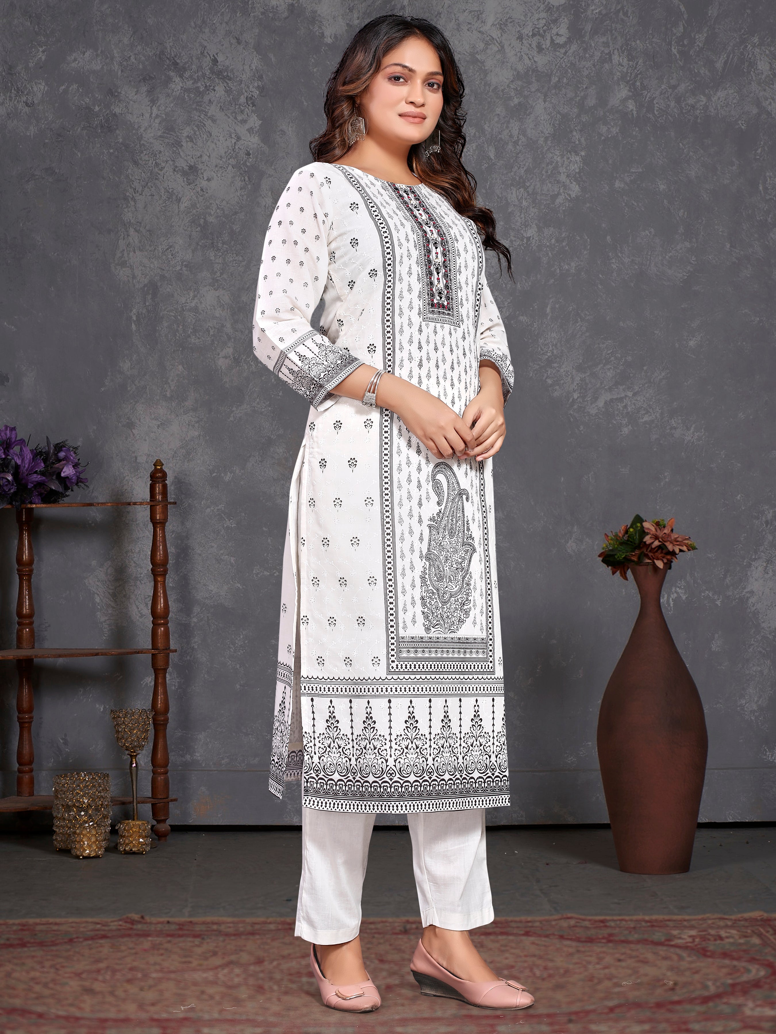 White Pure Cotton Siplhi Three Pcs Suit With Pure Mal Dupatta