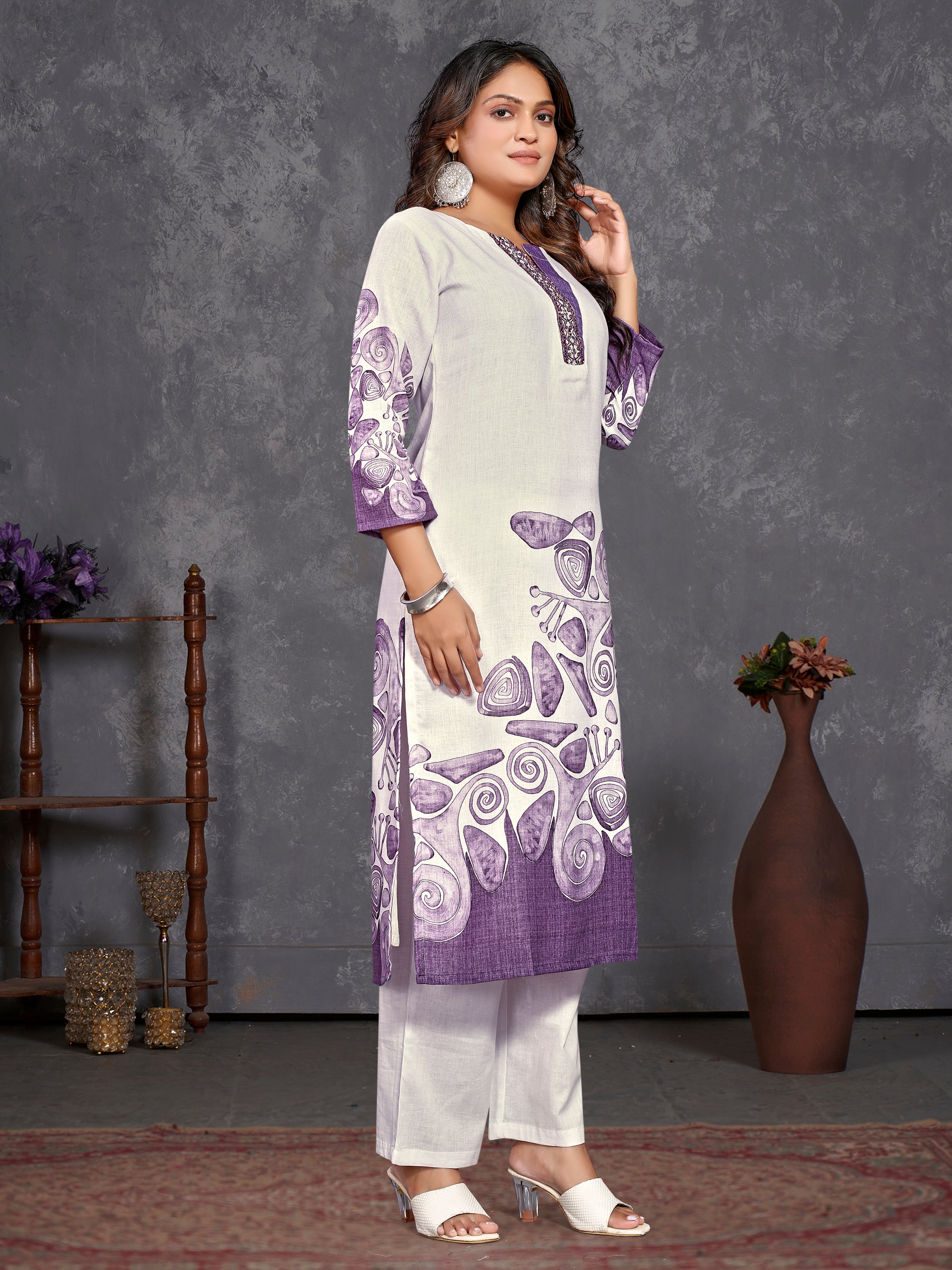 Cream Pure Linen  Three Pcs Suit With Pure Mal Dupatta