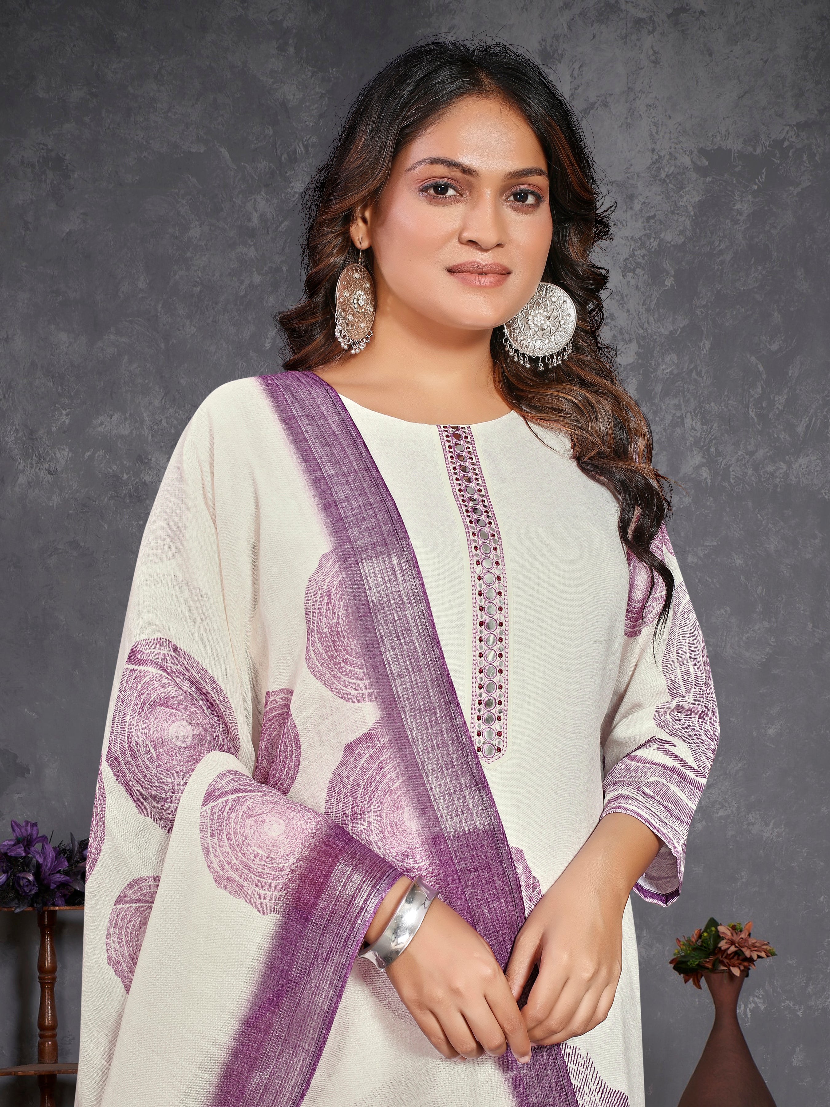 Cream Pure Linen  Three Pcs Suit With Pure Mal Dupatta