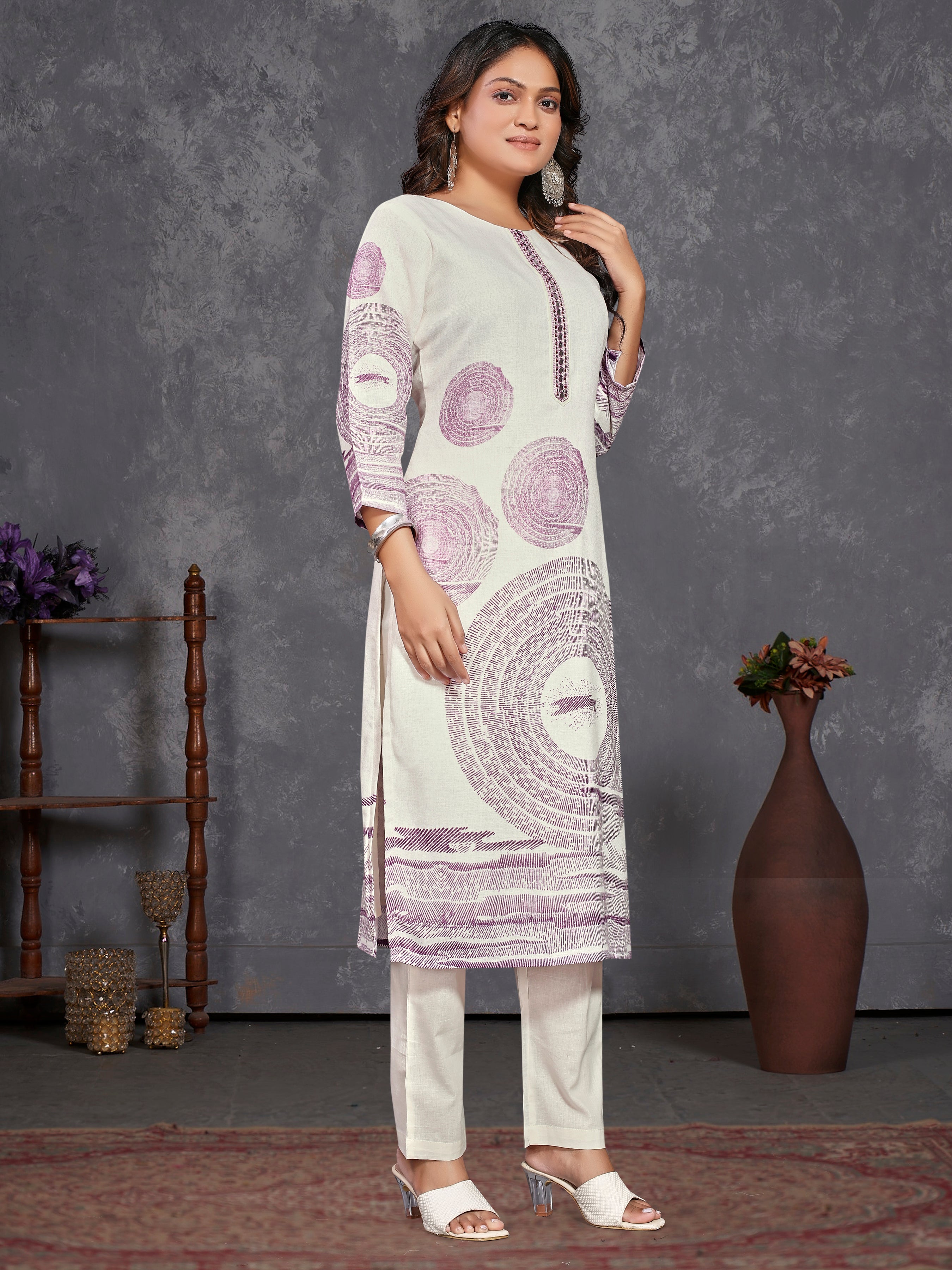 Cream Pure Linen  Three Pcs Suit With Pure Mal Dupatta