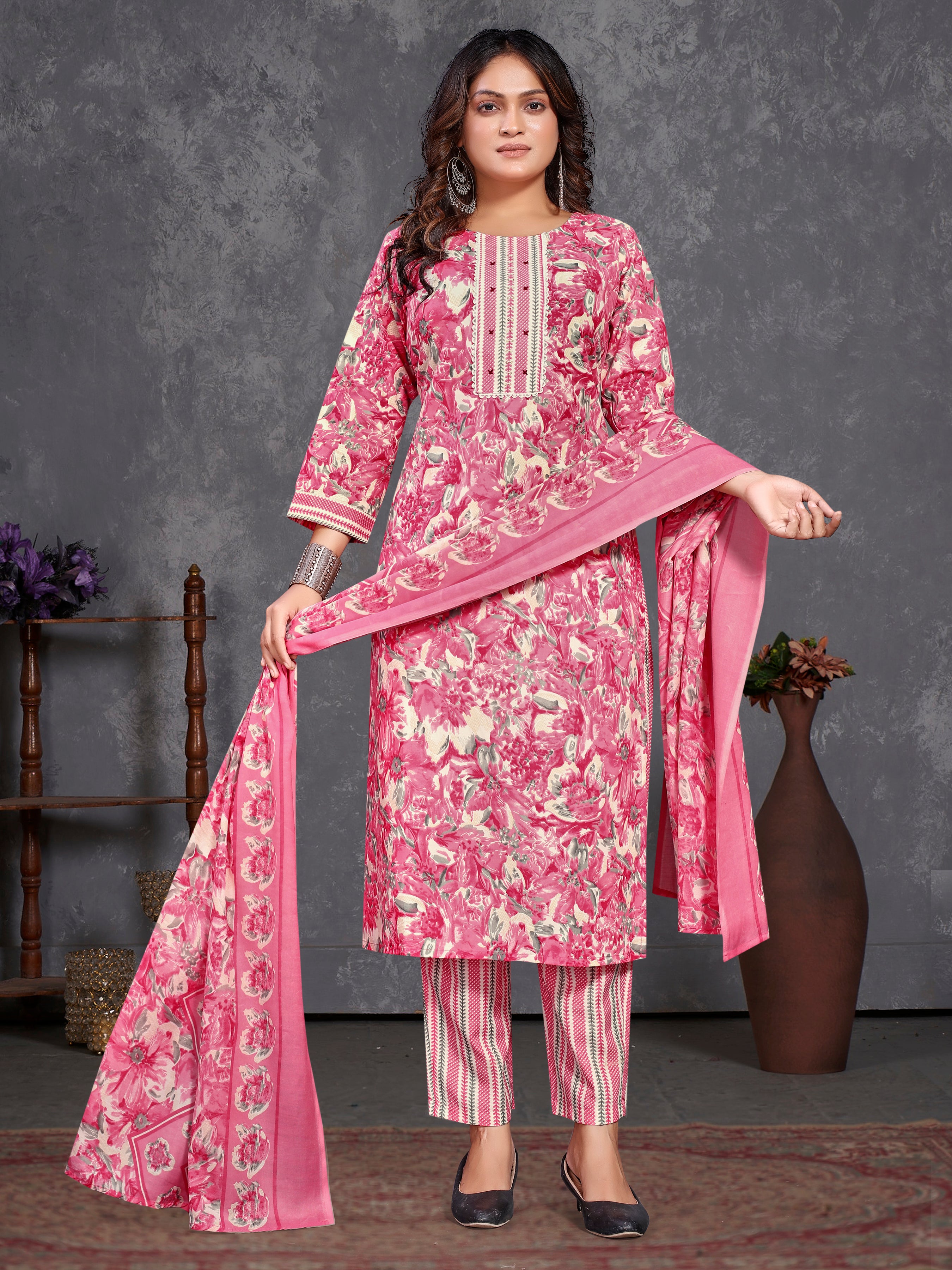 Pink Cambric Cotton Three Pcs Suit With Pure Mal Dupatta